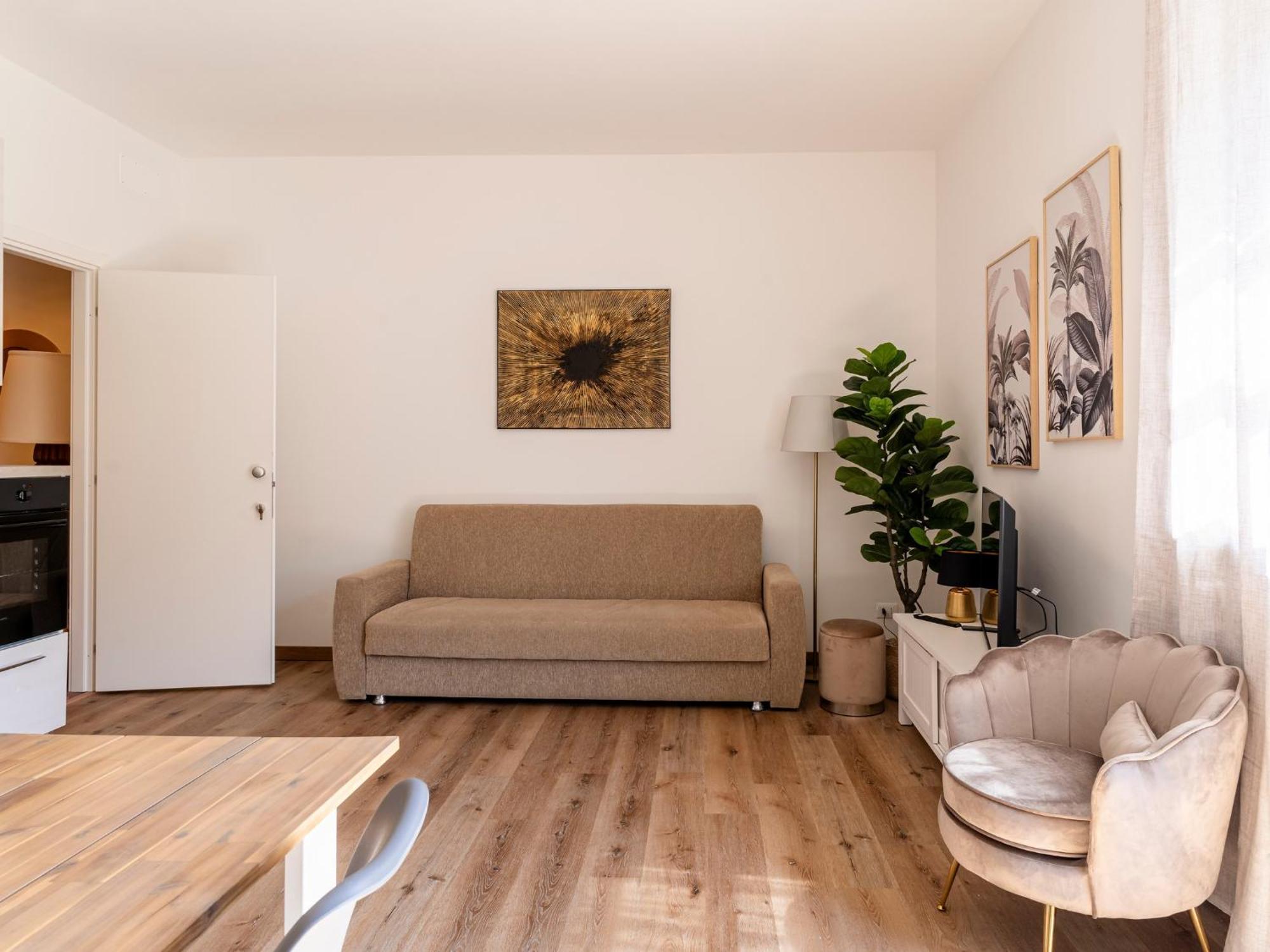 Livorno Central And Modern 2 Apts & 1 Room! Экстерьер фото