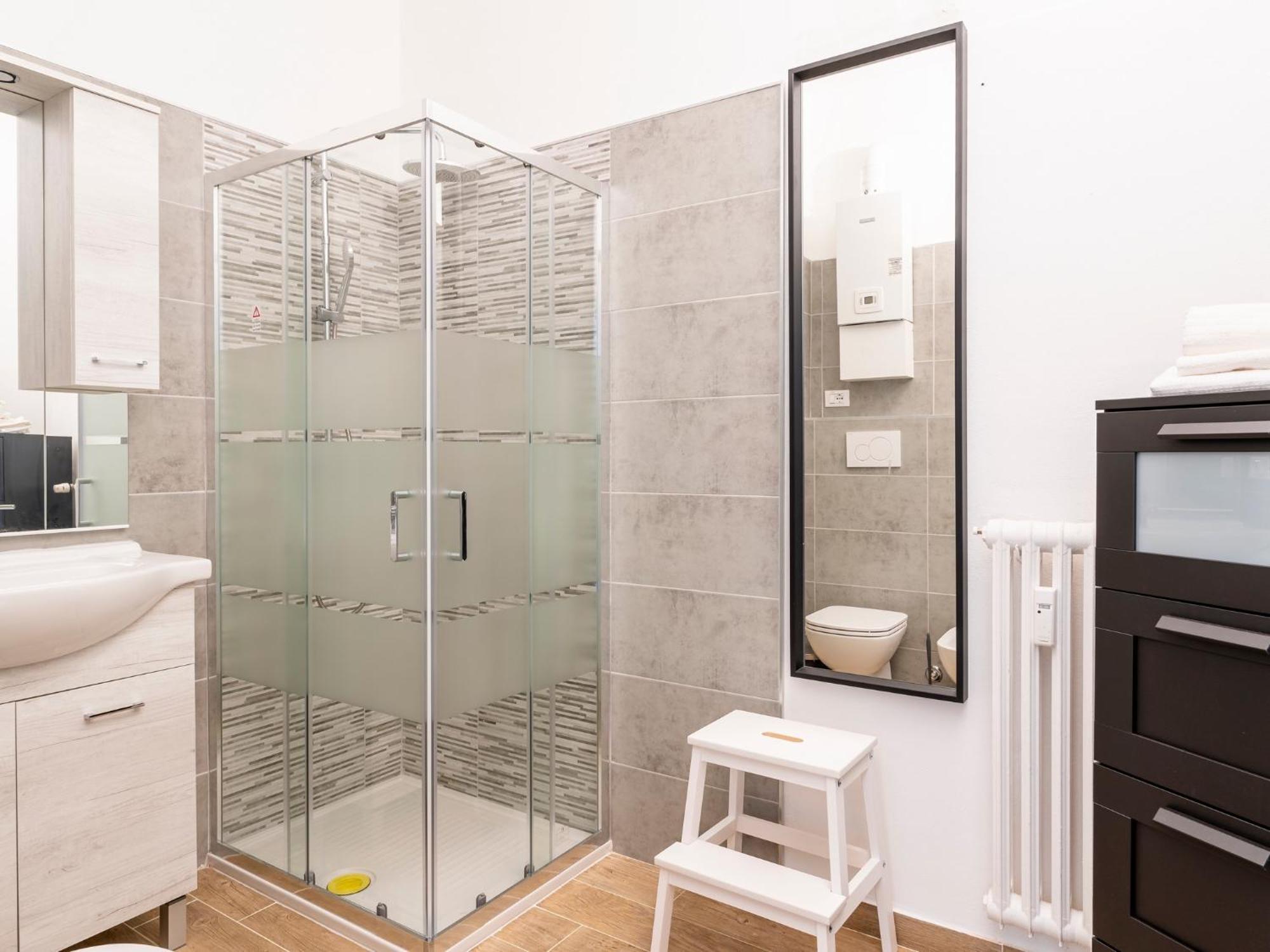 Livorno Central And Modern 2 Apts & 1 Room! Экстерьер фото